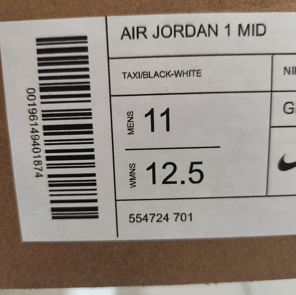 Air Jordan 1 - Picture 7 of 8